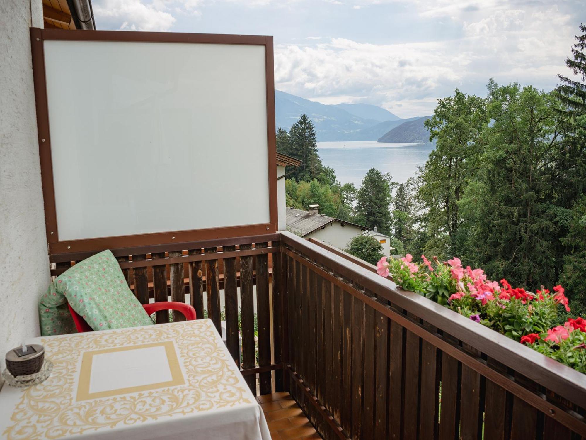 Haus Riedl Hotell Seeboden Rum bild